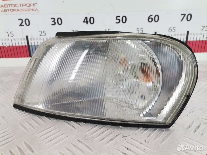 Поворотник левый Opel Vectra B 1999 90543320