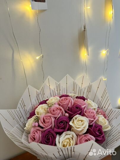 Букет из 31 розы, цветы с доставкой