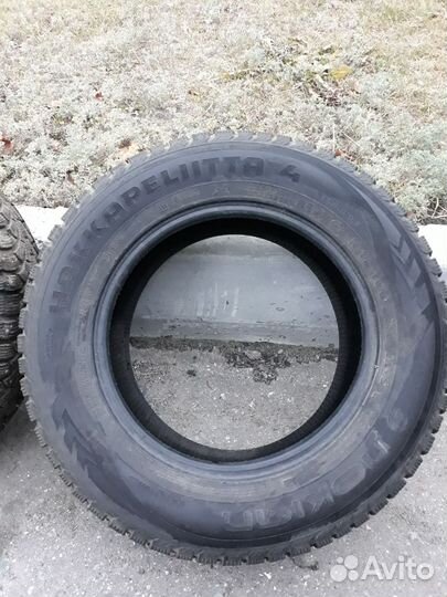 Nokian Tyres Hakkapeliitta 4 215/65 R15 100H