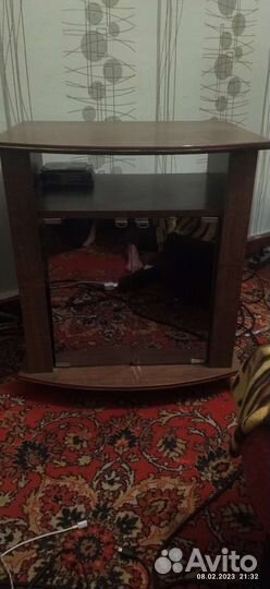 Тумба под телевизор