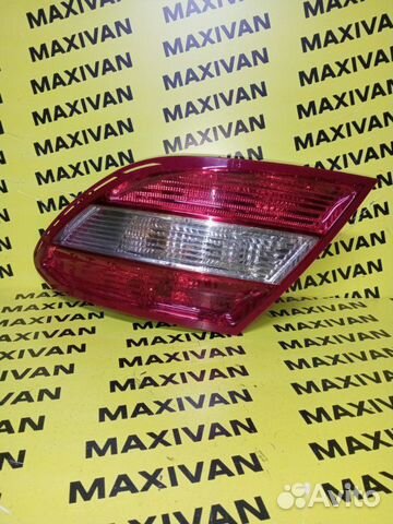 Фонарь задний правый Mercedes C-Class W 204 2.2
