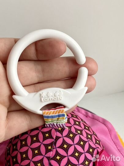 Кукла-подвеска развивающая Lamaze Эмилия