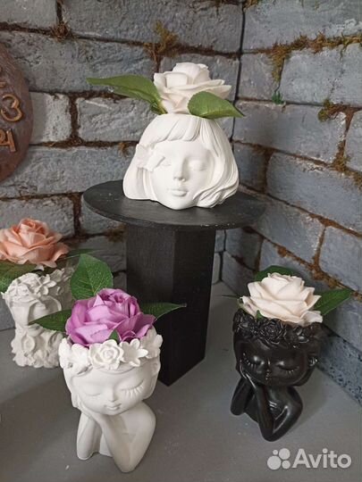 Кашпо mini с цветком