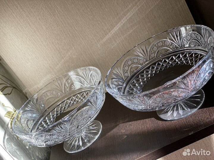 Ваза для фруктов на ножке хрусталь