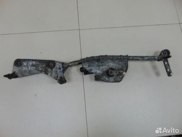 Трапеция стеклоочистителей Mercedes-Benz ML-Class