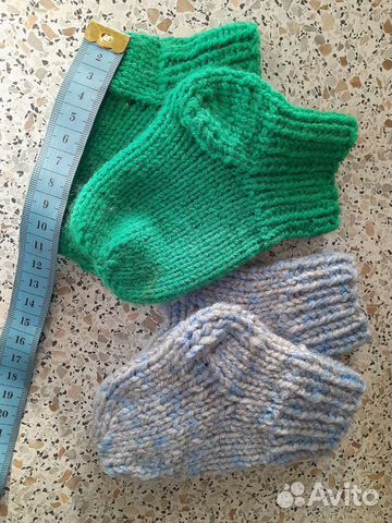 Носочки детские вязаные
