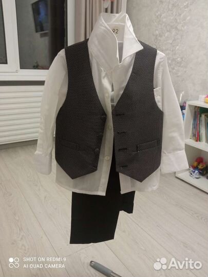 Костюм брючный тройка детский