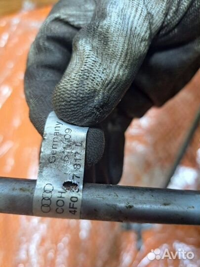 Трубка охлаждения масла АКПП верхняя Audi A6 C6 4F