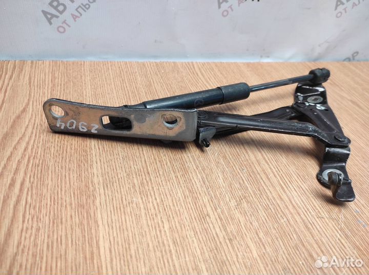 Петля крышки багажника Mazda Mazda 6 (GH) 2007-2