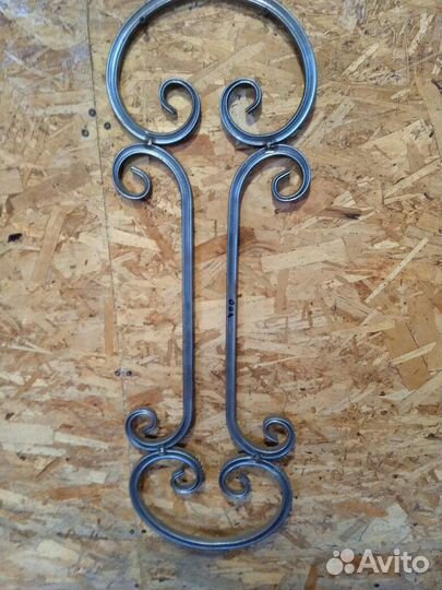 Балясины металлические кованые
