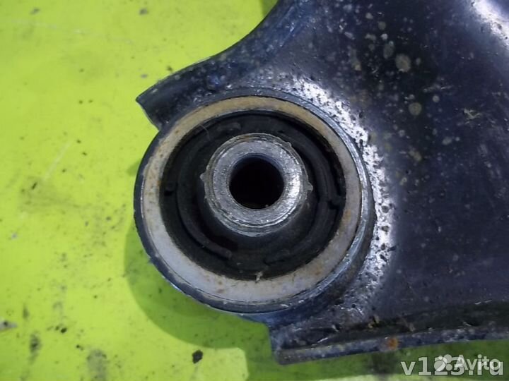 Рычаг передний правый нижний Ford S-MAX I (2006—2010) 10297