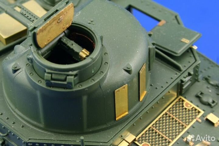 1/35 M3 'Lee' Medium Tank Academy 13206 + допы