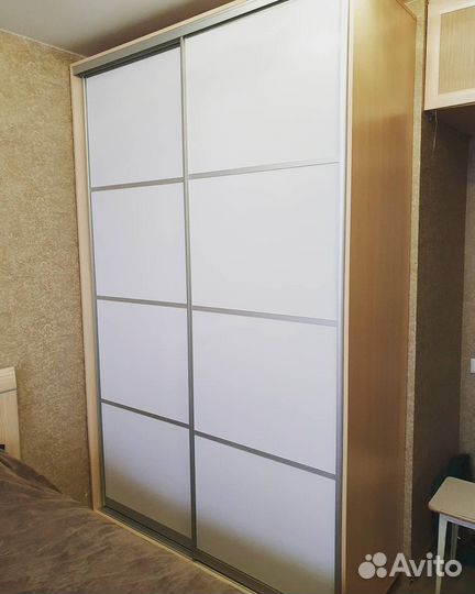 Шкаф купе встроенный