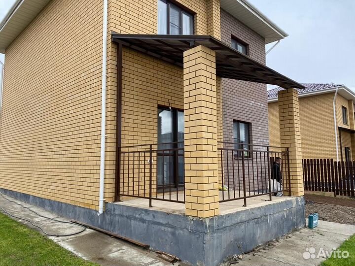 Остекление веранды крыльца балкона тамбура дома