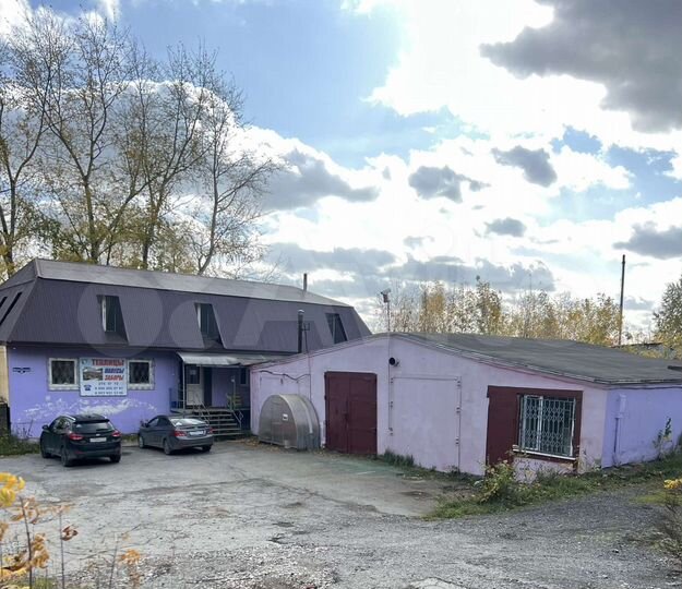 Производственная база с офисным зданием