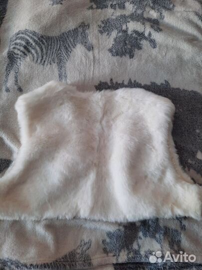 Жилетка на девочку