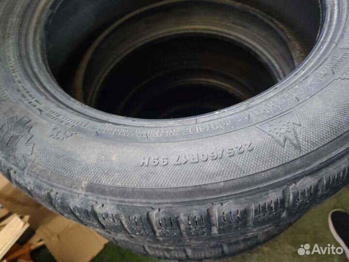 Kumho I'Zen RV Asymmetric 225/60 R17