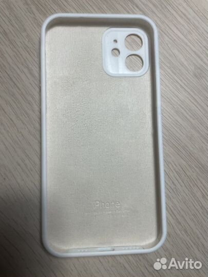 Чехол на iPhone 12