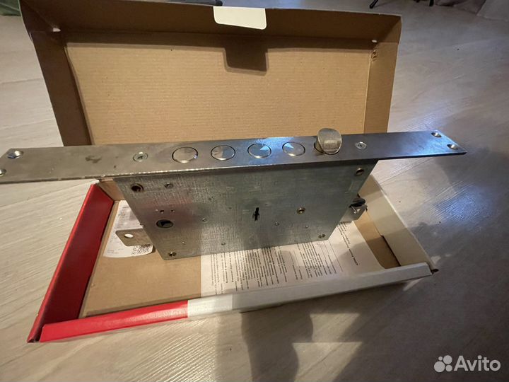 Дверной замок «Гардиан» 21.12