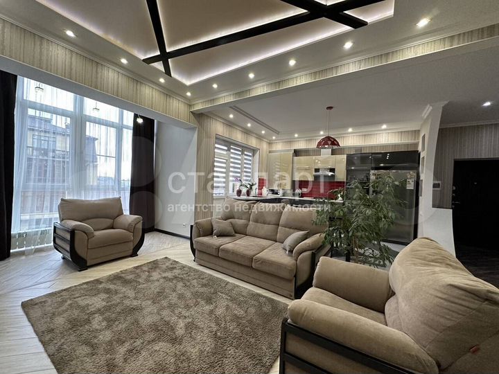 2-к. квартира, 64,3 м², 3/4 эт.