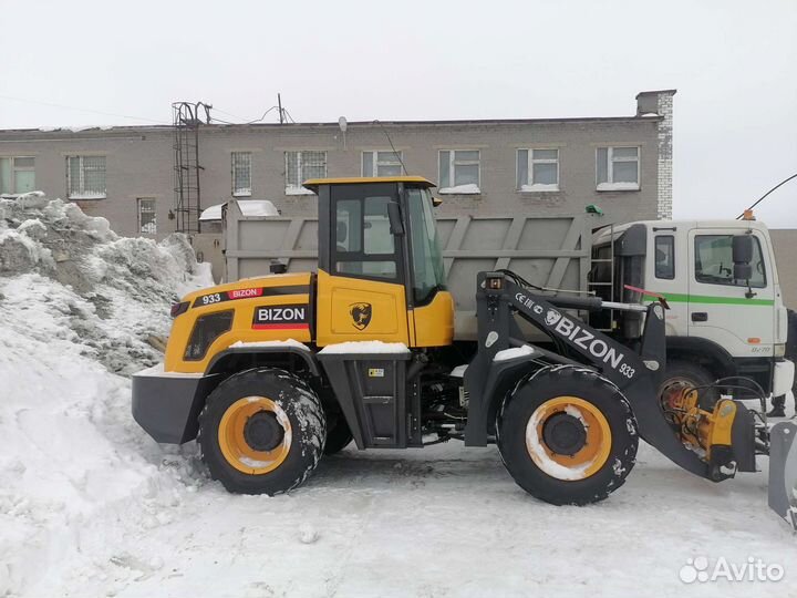 Погрузчик, уборка снега, вывоз мусора