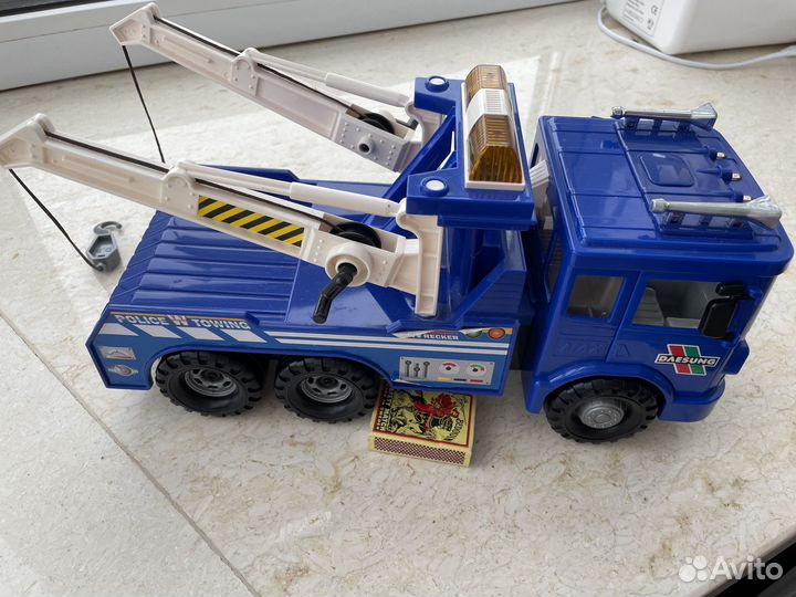 Игрушки Машинки много