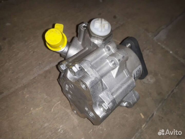 Насос гур новый