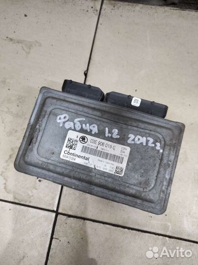 Блок управления двигателя Skoda Fabia 1.2 CGP 5J