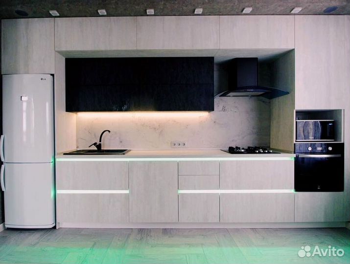 Прямой кухонный гарнитур 