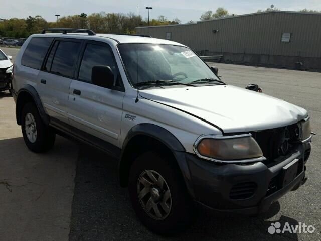 Разбор на запчасти Mitsubishi Montero Sport / Paje