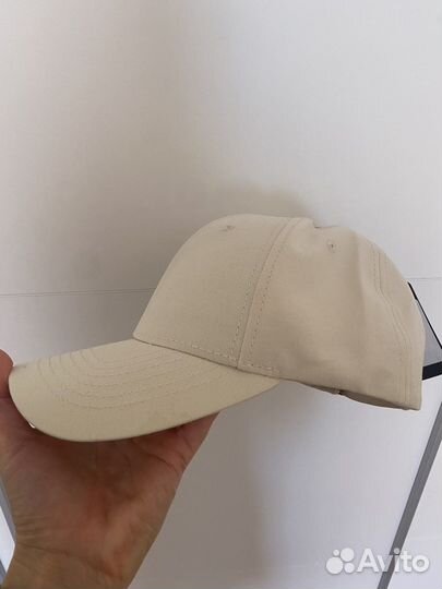 Кепка женская новая