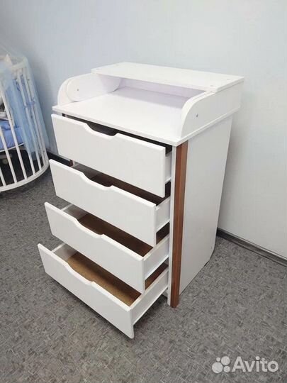 Комплект комод и детская кровать