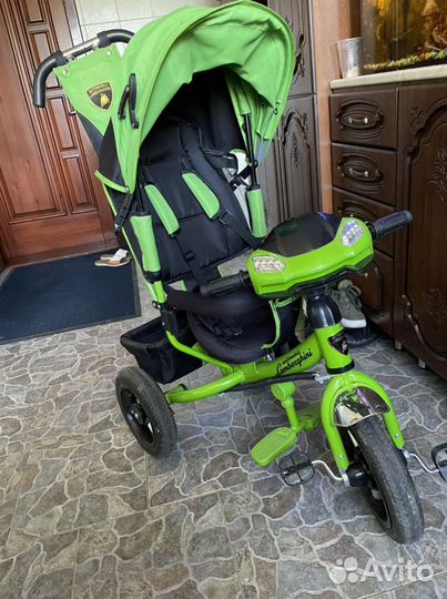 Детский велосипед с ручкой lamborghini