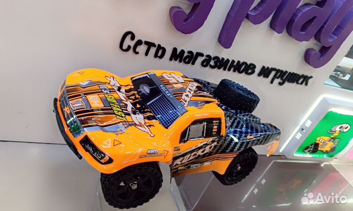 Радиоуправляемая машинка Remo Hobby