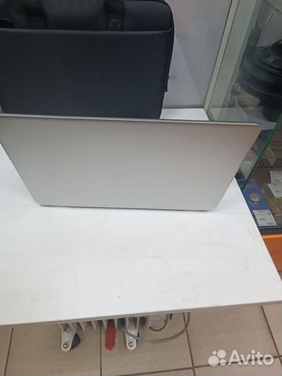 Ноутбук Maibenben M543