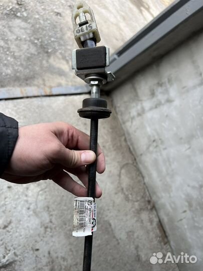 Трос привода сцепления В сборе на ладу калину