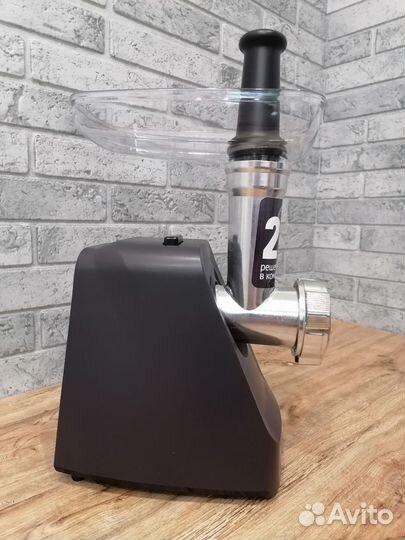 Мясорубка Polaris PMG 1852 RUS