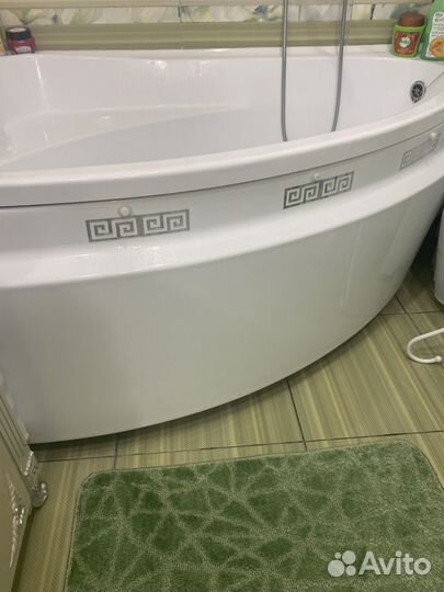 Ванна акриловая