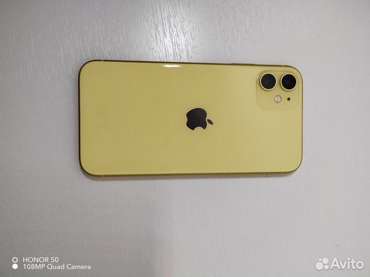iPhone 11, 128 ГБ