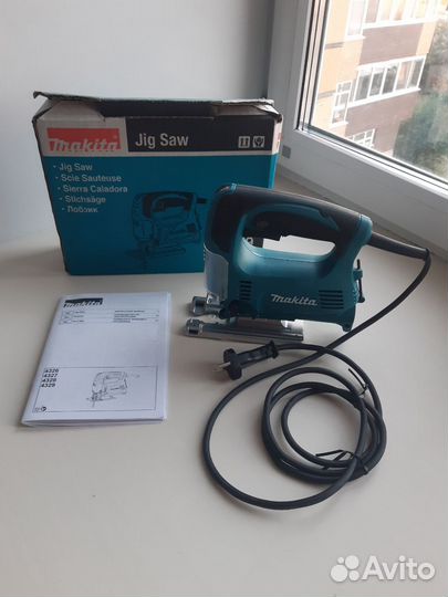 Электролобзик Makita 4329