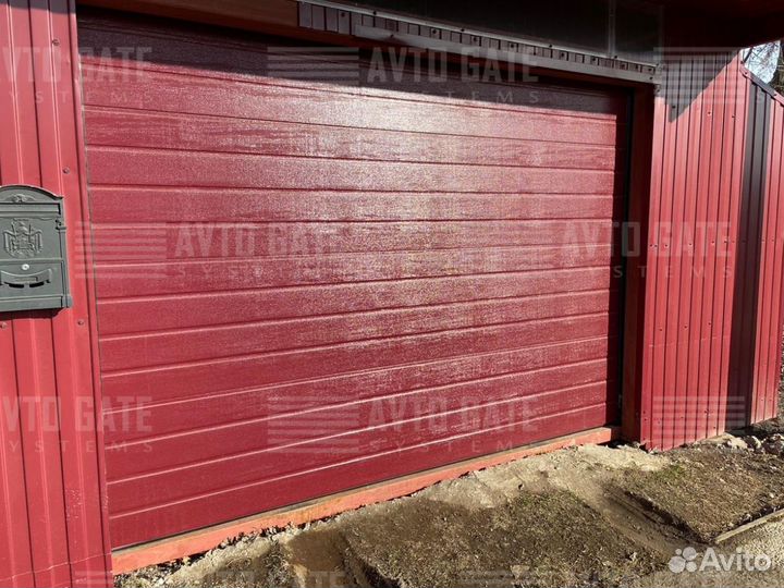 Секционные ворота