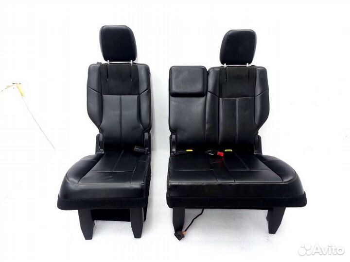 Сиденья комплект Chrysler Grand Voyager 5 RT ERB