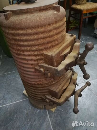 Печь буржуйка чугунная немецкая