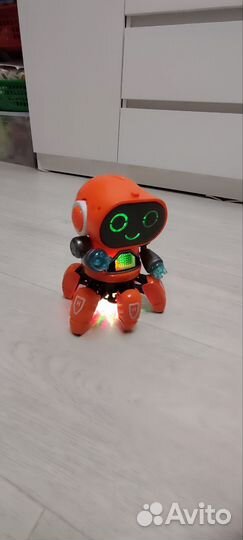 Музыкальный робот