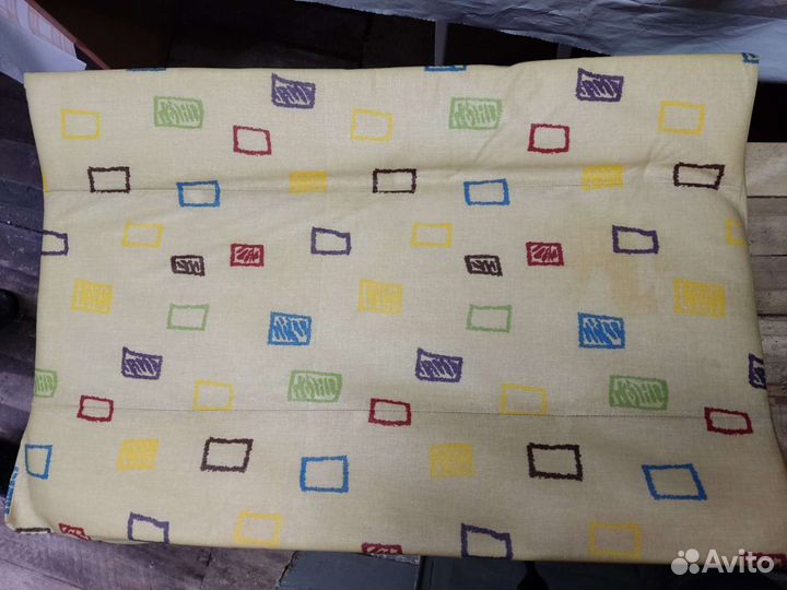 Пеленальная доска на кроватку