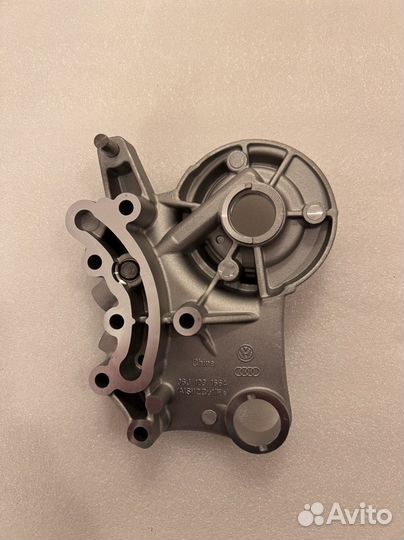 Опорный кронштейн 06H103144K