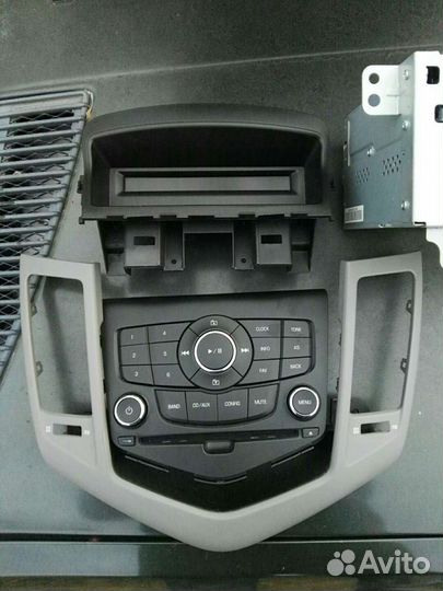 Мультимедия штатная Шевроле Круз