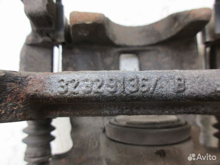 Суппорт задний T5 7H0615424A