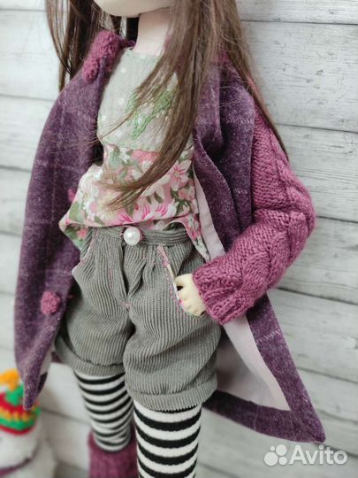 Кукла ручной работы с одеждой
