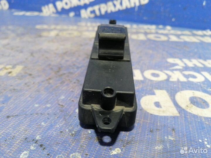 Кнопка стеклоподъемника Mazda 3 Bk седан Z6 2006